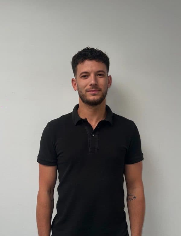 Anthony, Directeur du magasin chez Emma Store Metz